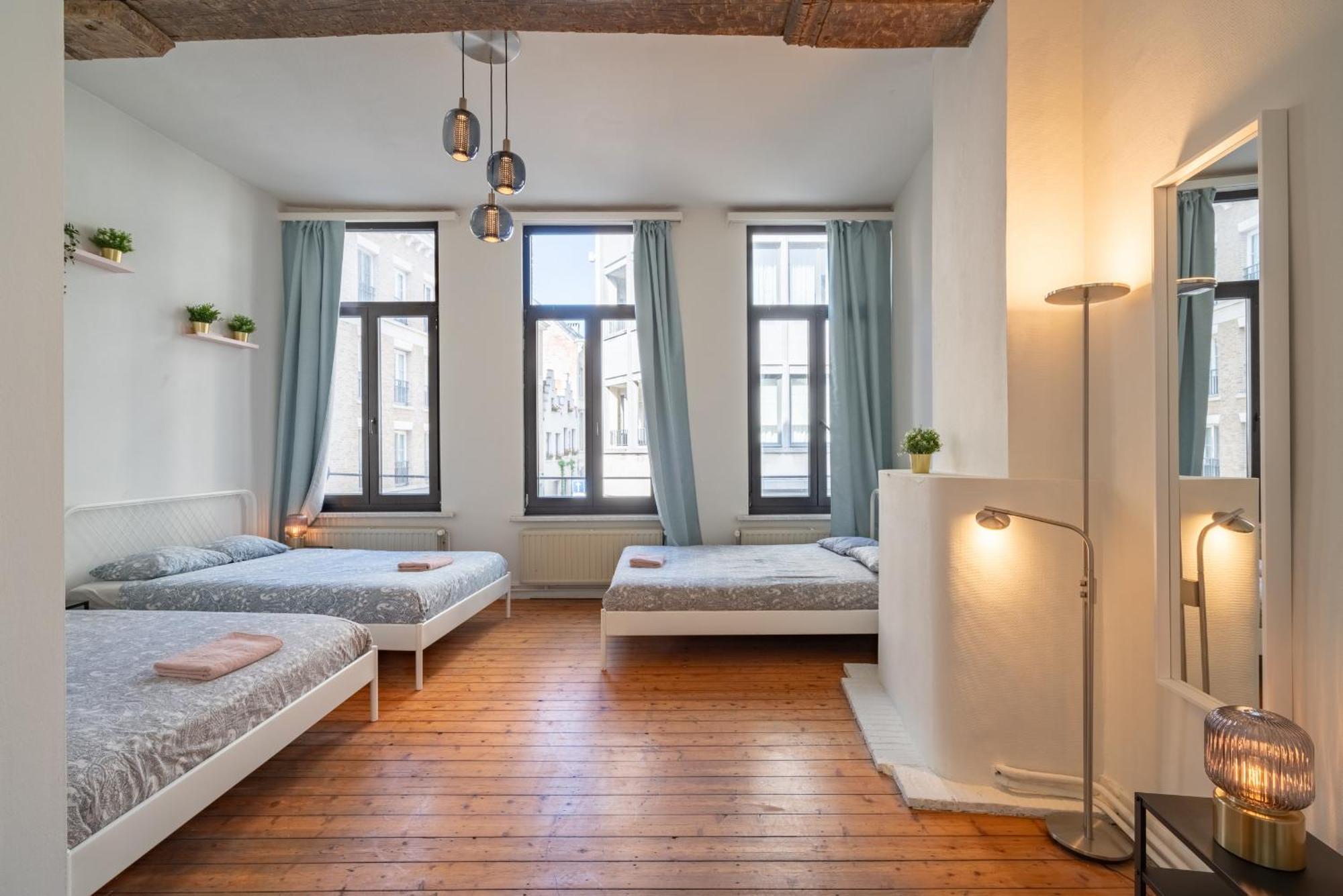 Authentic Apartments In The Center Of Antwerpen Eksteriør billede