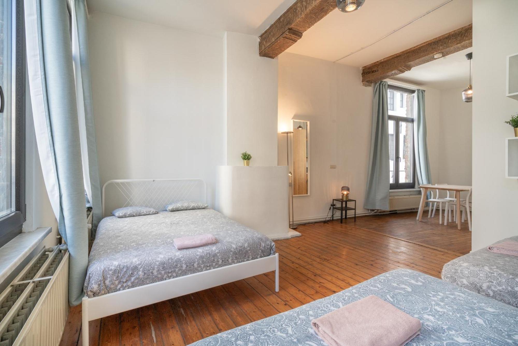 Authentic Apartments In The Center Of Antwerpen Eksteriør billede