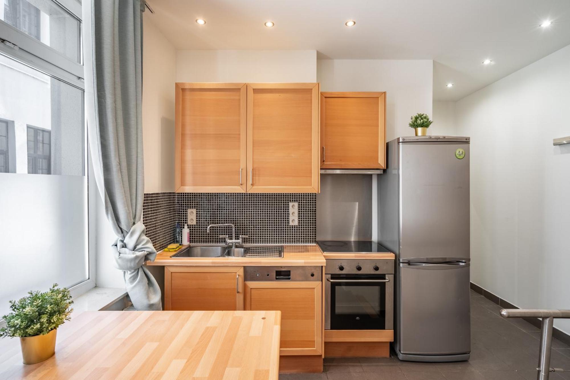 Authentic Apartments In The Center Of Antwerpen Eksteriør billede